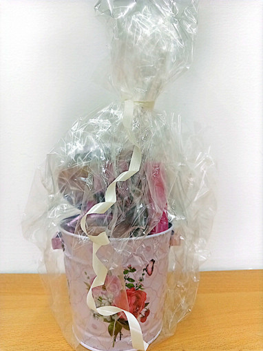 Picture of Mothers Pot + gadgets